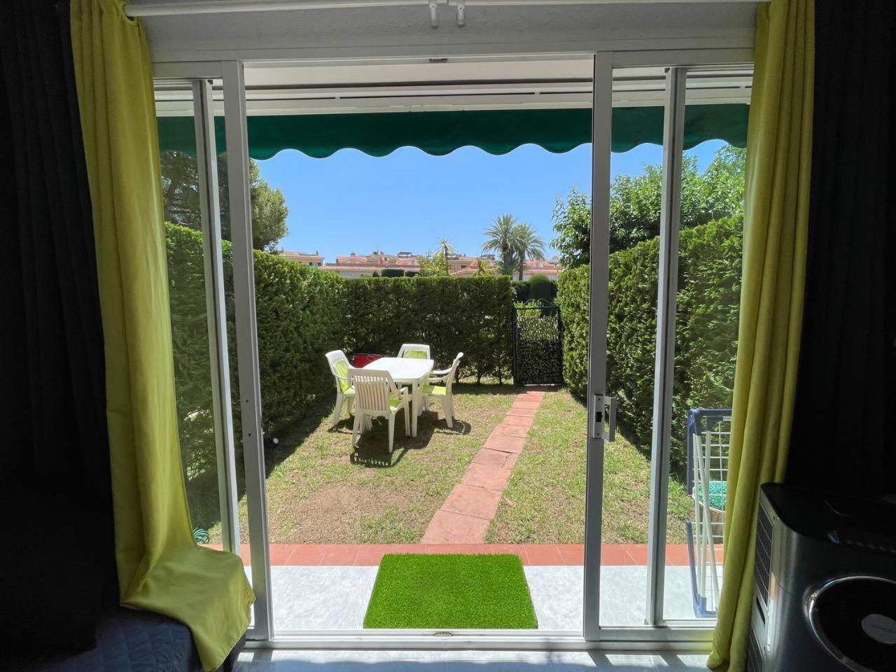 Apartamento En Platja Sant Pol S'Agaro Con Pisicina Y Jardin Sant Feliu de Guíxols Dış mekan fotoğraf